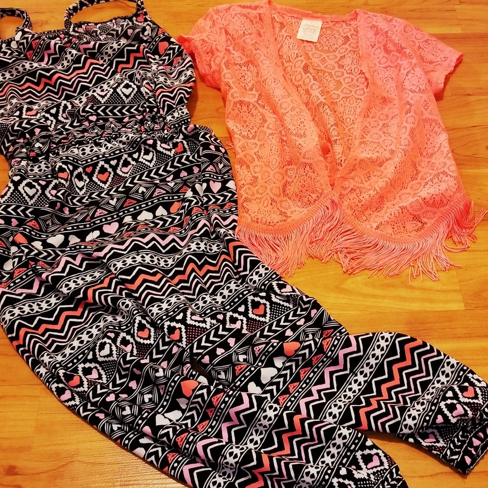 Deja- Tribal Jumper with Peach Shaw